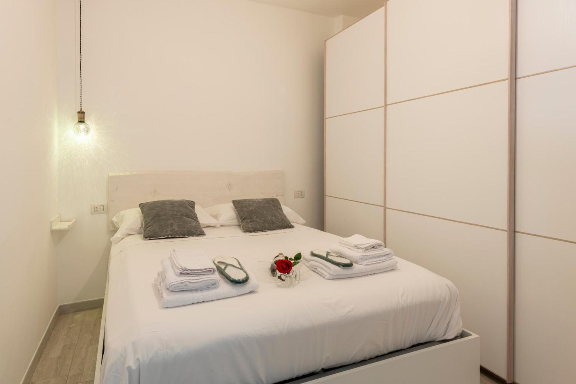 Pomponazzi, 4 Bilocale In Zona Bocconi Navigli Apartment Mailand